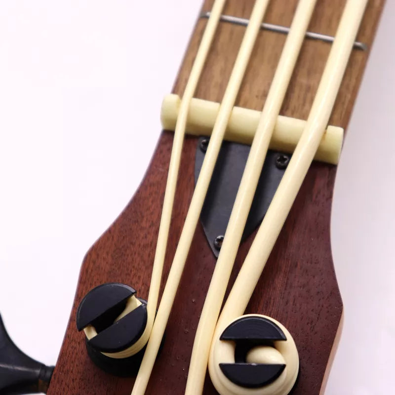 Ukelele Bass electroacustico Natural con EQ.