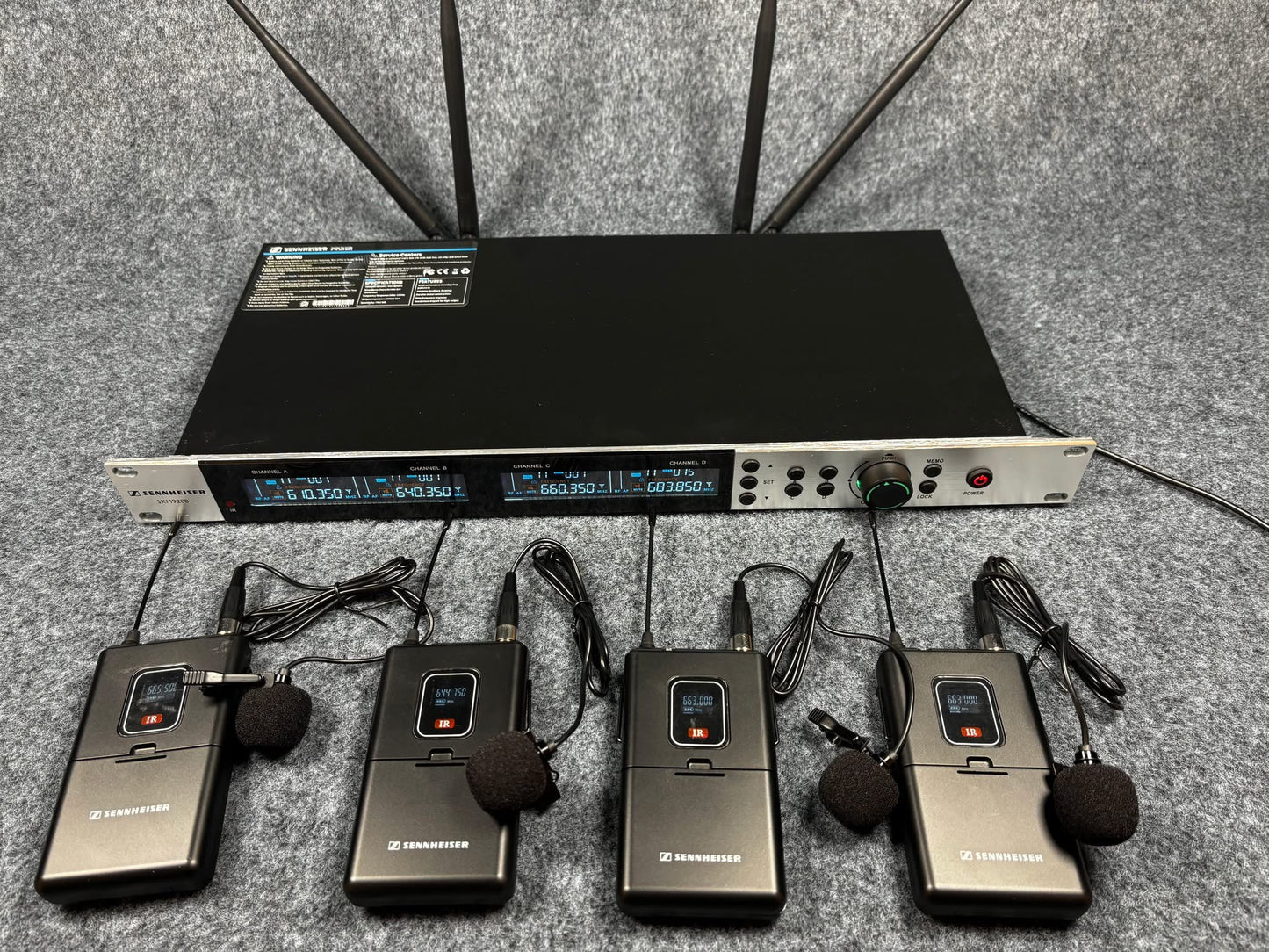 SKM9200 Microfono inalambrico 4 canales